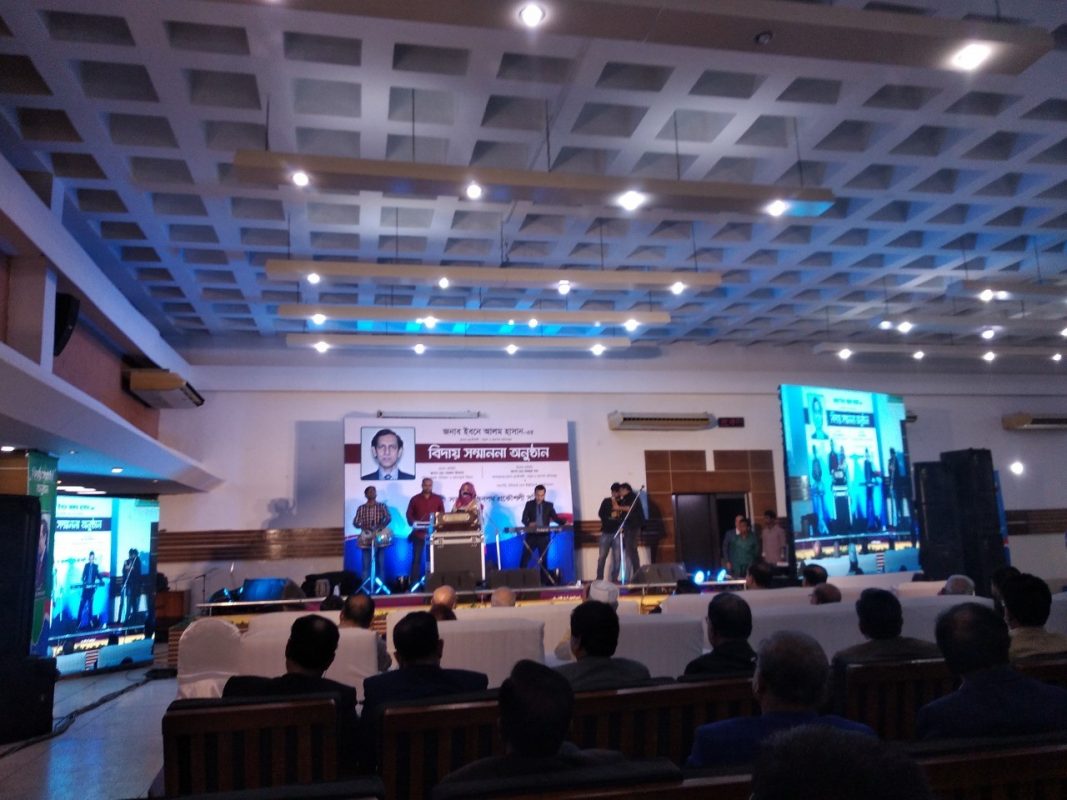 Postmaster Communication – Knowledge, Care, Commitment.